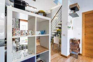 Kuchyň nebo kuchyňský kout v ubytování Apartamento Deluxe Terrace. Alameda