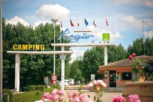 Certifikát, hodnocení, plakát nebo jiný dokument vystavený v ubytování Bungalows y Mobil Homes Camping Regio