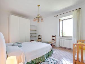 Postel nebo postele na pokoji v ubytování Pet-Friendly Villa with Pool