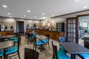 Restaurace v ubytování Baymont by Wyndham Pella