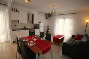 Kuchyň nebo kuchyňský kout v ubytování Villa Renipol Adults only