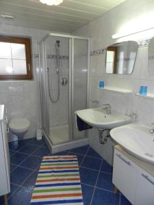 Peterlerhof tesisinde bir banyo