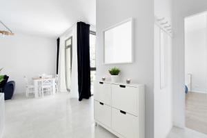 Kuchyňa alebo kuchynka v ubytovaní Elite Apartments Garden Gates Premium