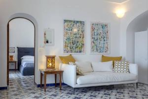 Gallery image of CASA BAKER luxury apartment in Positano