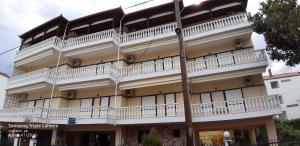 Balkón nebo terasa v ubytování SEA VIEW APARTMENTS Artemis
