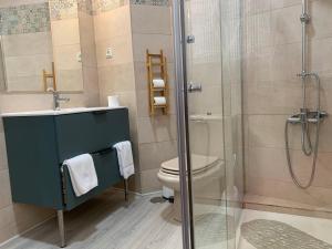 Ένα μπάνιο στο Corredera Rooms +28 φωτογραφίες