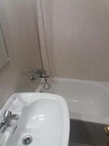 Łazienka w obiekcie Hotel Irixo