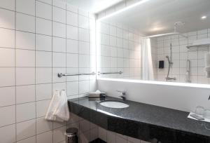 Koupelna v ubytování Thon Hotel Alta