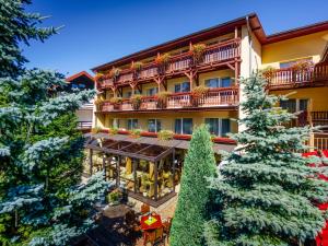 Budynek, w którym mieści się aparthotel