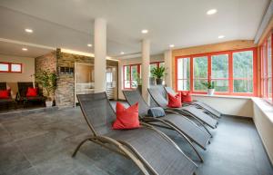A seating area at JUFA Hotel Eisenerzer Ramsau