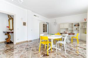Kuchyň nebo kuchyňský kout v ubytování Le Calette Rooms - Puglia Mia Apartments