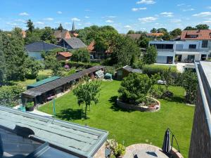 an aerial view of a backyard with a garden at Apartment Meine in Meine
