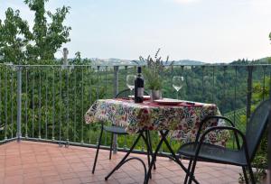 Gallery image of New Casa Arcobaleno apartments-Room holiday home in Diano dʼAlba