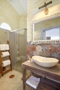 Koupelna v ubytování Alakapi Hotel & Villas