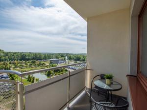 Balkon lub taras w obiekcie VacationClub - Arka Apartament 511