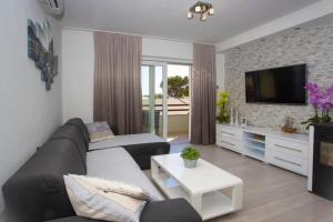 TV a/nebo společenská místnost v ubytování Apartment San Marino
