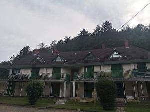 Budova, v ktorej sa apartmán nachádza