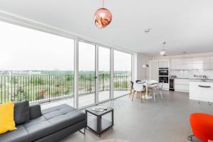 Gallery image of Panoramic Park And City Penthouses Retreat in London