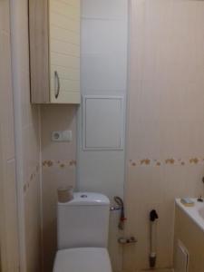 Fotografie z fotogalerie ubytování ONE-ROOM APARTMENT - КВАРТИРА 1-ком. В ЦЕНТРЕ v destinaci Nikopol