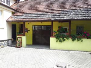 Budova, v ktorej sa apartmán nachádza