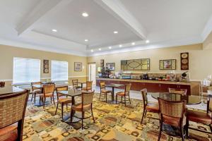 Gallery image of La Quinta by Wyndham Mobile - Tillman's Corner in Mobile