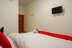 Gallery image of RedDoorz @ Jalan Wonosari KM.9 in Yogyakarta