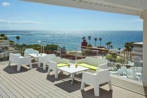 Hotel Las Arenas Affiliated by Melia, Benalmádena – Updated 2022 Prices