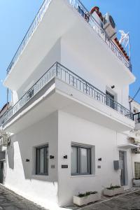The building in which the holiday home is located