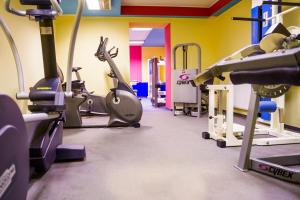 Fitness centrum a/nebo fitness zařízení v ubytování Kornealita