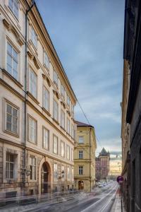 Afbeelding uit fotogalerij van Smetanovo nábřeží 26 - Riverview Old Town Apartment in Praag