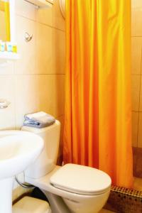 Ванная комната в Spiros Rooms