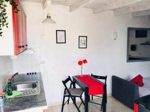 Η κουζίνα ή μικρή κουζίνα στο Casa Oliver +21 φωτογραφίες