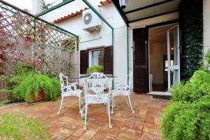 Vonkajšia záhrada v ubytovaní RomeAsYouLike - Arancio Apartments N°9