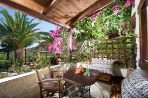 カト・ザクロスにあるYiannis Retreatのギャラリーの写真