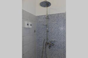 Ένα μπάνιο στο Kliklis Apartment
