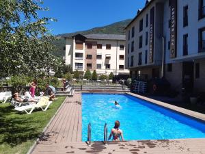 Bazén v ubytování Pey Resort nebo v jeho okolí