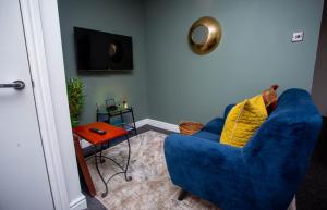 Nest Easy - Derngate Basement