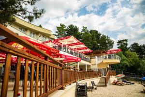 Balkón nebo terasa v ubytování Hotel Zátoka