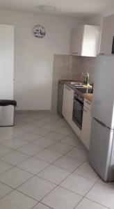 Gallery image of Apartmani Vila Dadić in Karlobag