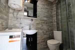 Ένα μπάνιο στο Apartman Vista in Diamond Hill