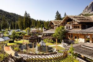 Gallery image of Mountain Resort Patzenfeld in Sesto