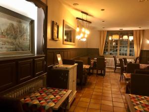 Posezení v ubytování Logis Hôtel des Causses