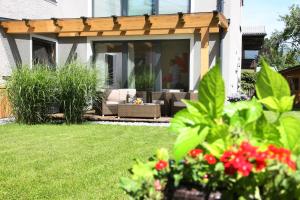 Zahrada ubytování Annika Apartments summer card included