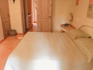Voodi või voodid majutusasutuse Hotel - Residencial Madrugada toas