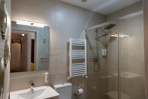 Kylpyhuone majoituspaikassa Panorama Suite