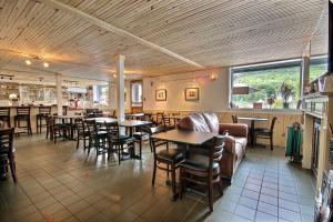 Εστιατόριο ή άλλο μέρος για φαγητό στο Auberge La Chocolatiere