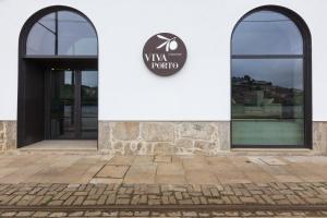 Certifikát, hodnocení, plakát nebo jiný dokument vystavený v ubytování NEYA Porto Hotel