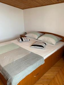 Postel nebo postele na pokoji v ubytování Apartment Meri