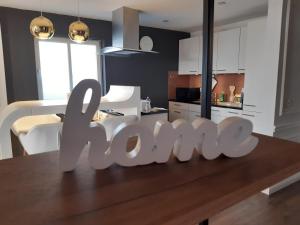 Kuchyň nebo kuchyňský kout v ubytování Rome Apartment + 14 fotografií