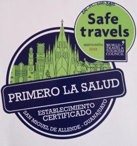 um rótulo para um frasco de sate travel premio la salutt em Casa Frida B&B em San Miguel de Allende